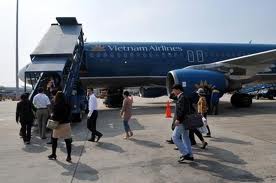 Vietnam-Airlines-dieu-chinh-tang-gia-mua-noi-dia-tu-23-04-2012